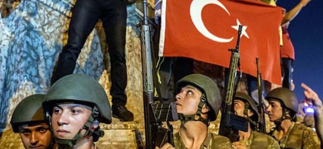 Turkey Sacks 8,000 Security Personnel over Coup Attempt Links